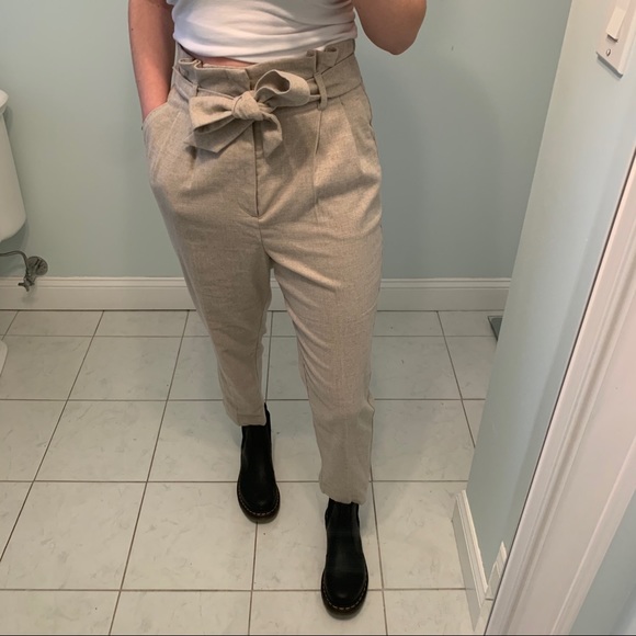 H&M Pants - H&M Beige Paper Bag Pants
